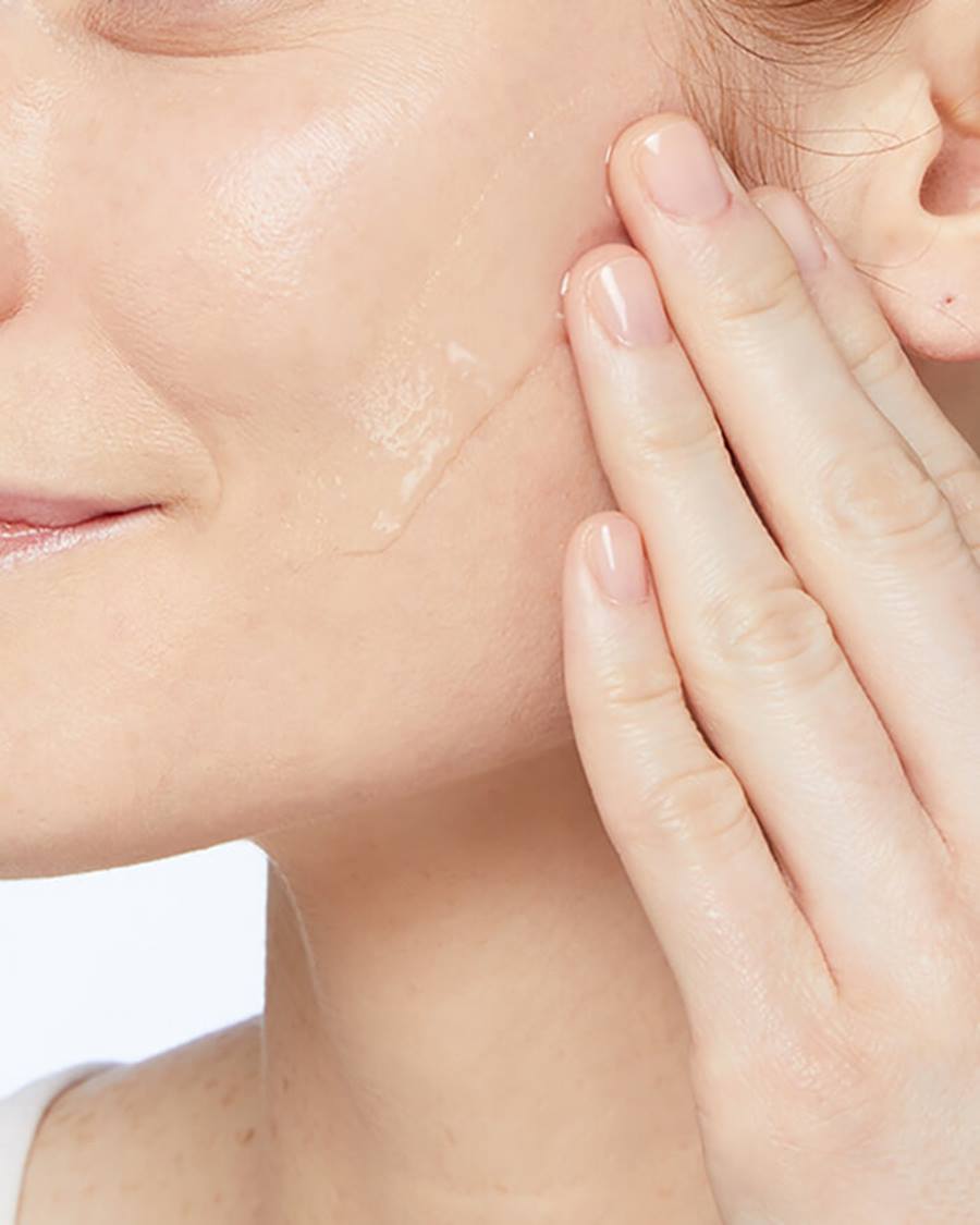 CeraVe Renewing SA Cleanser with Salicylic Acid & Ceramides – 237ml